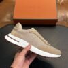 louis vuitton runner tatic sneakers kaki (copy)