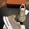 louis vuitton runner tatic sneakers kaki (copy)