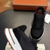 louis vuitton runner tatic sneakers kaki (copy)
