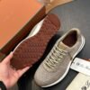 louis vuitton runner tatic sneakers kaki (copy)