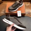 louis vuitton runner tatic sneakers kaki (copy)