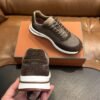 louis vuitton runner tatic sneakers kaki (copy)