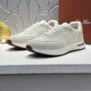 louis vuitton runner tatic sneakers kaki (copy)