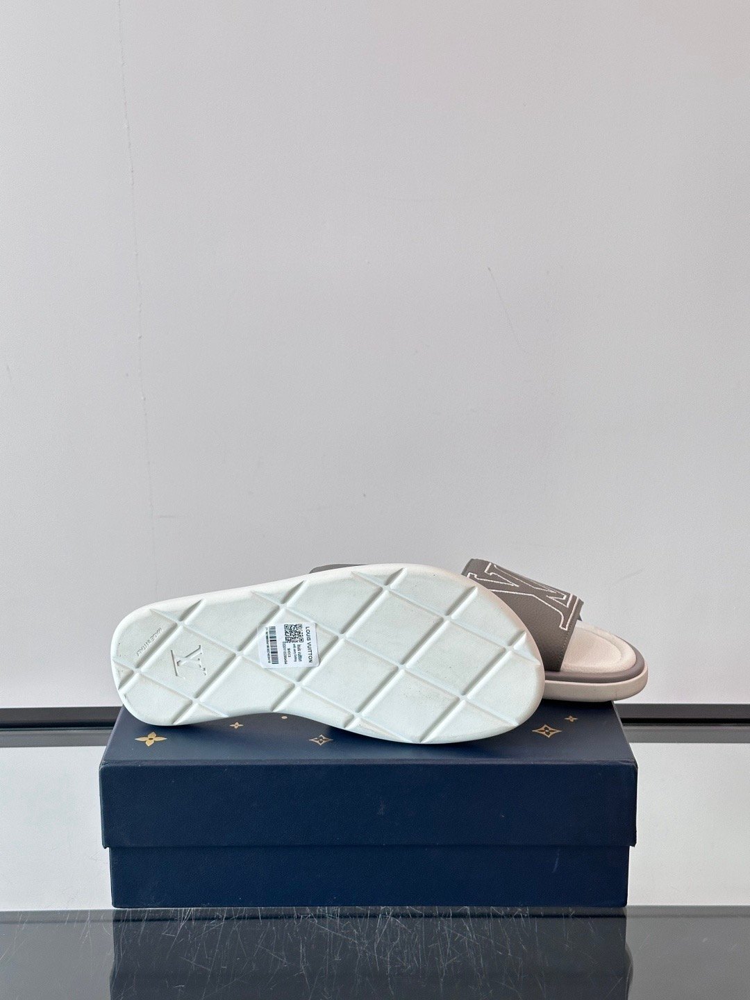 louis vuitton waterfront mule zwart