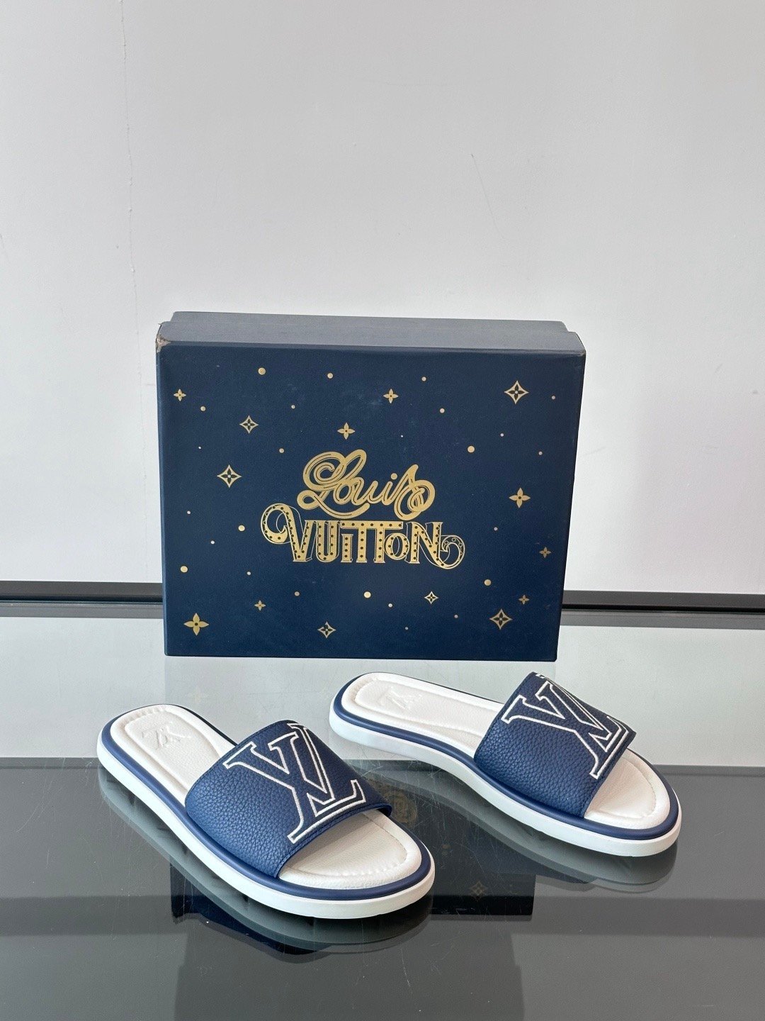 louis vuitton waterfront mule zwart