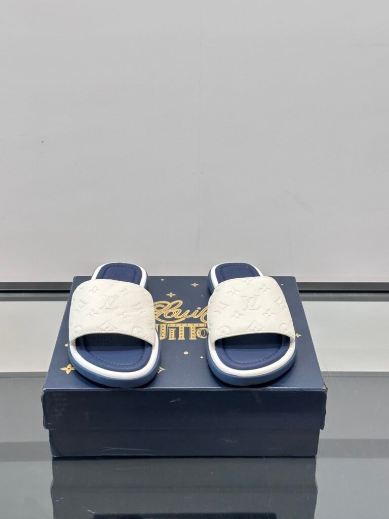 louis vuitton waterfront mule zwart