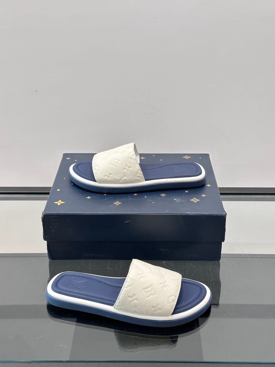 louis vuitton waterfront mule zwart