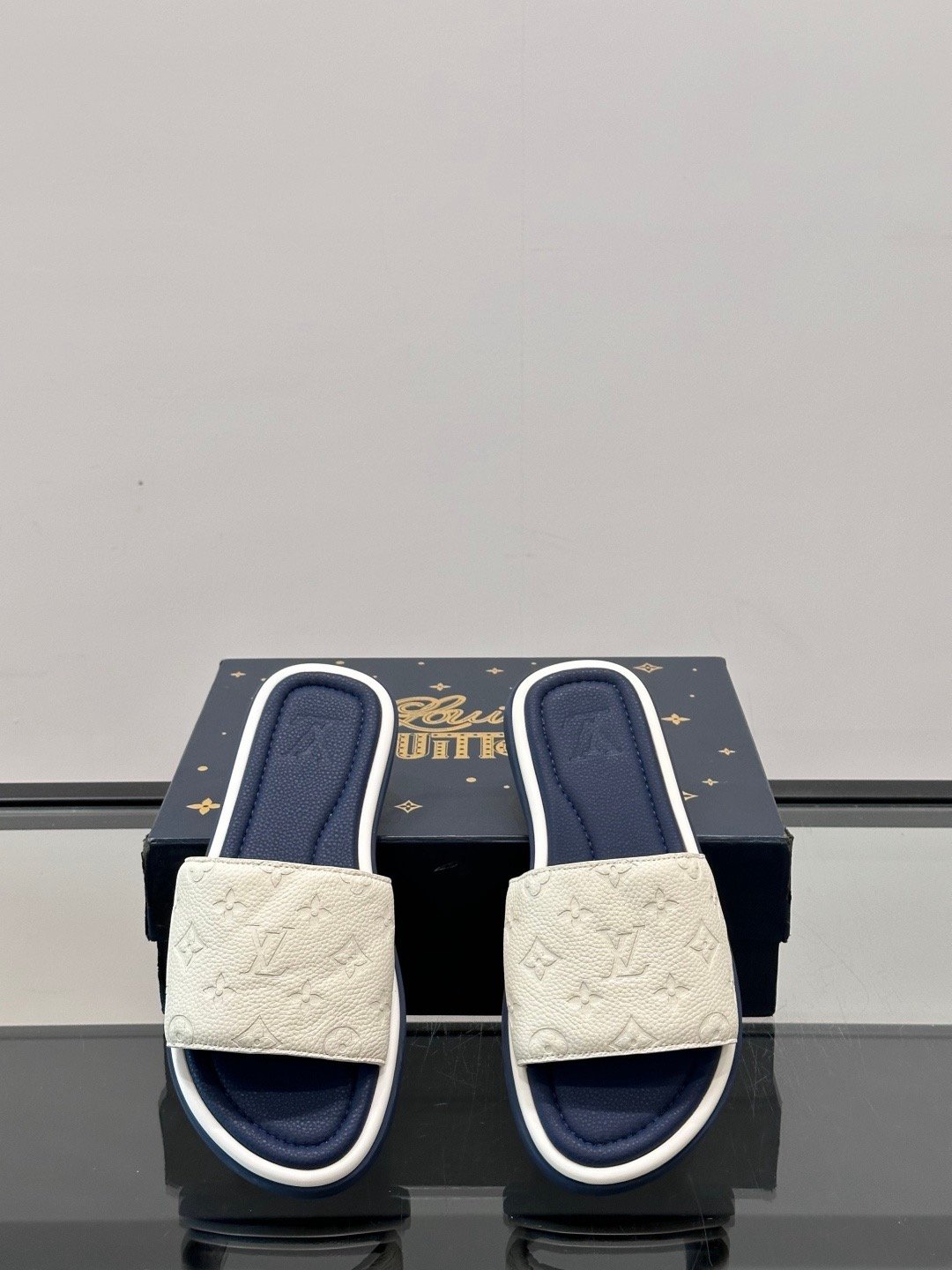 louis vuitton waterfront mule zwart