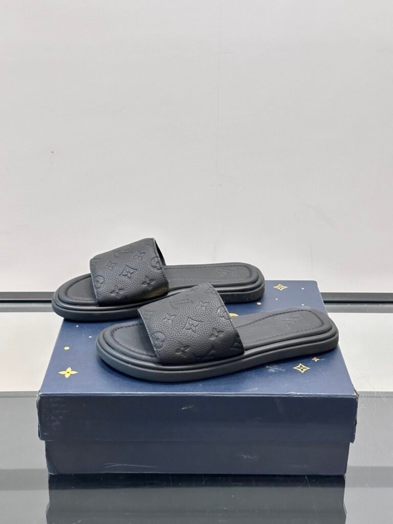 louis vuitton waterfront mule zwart