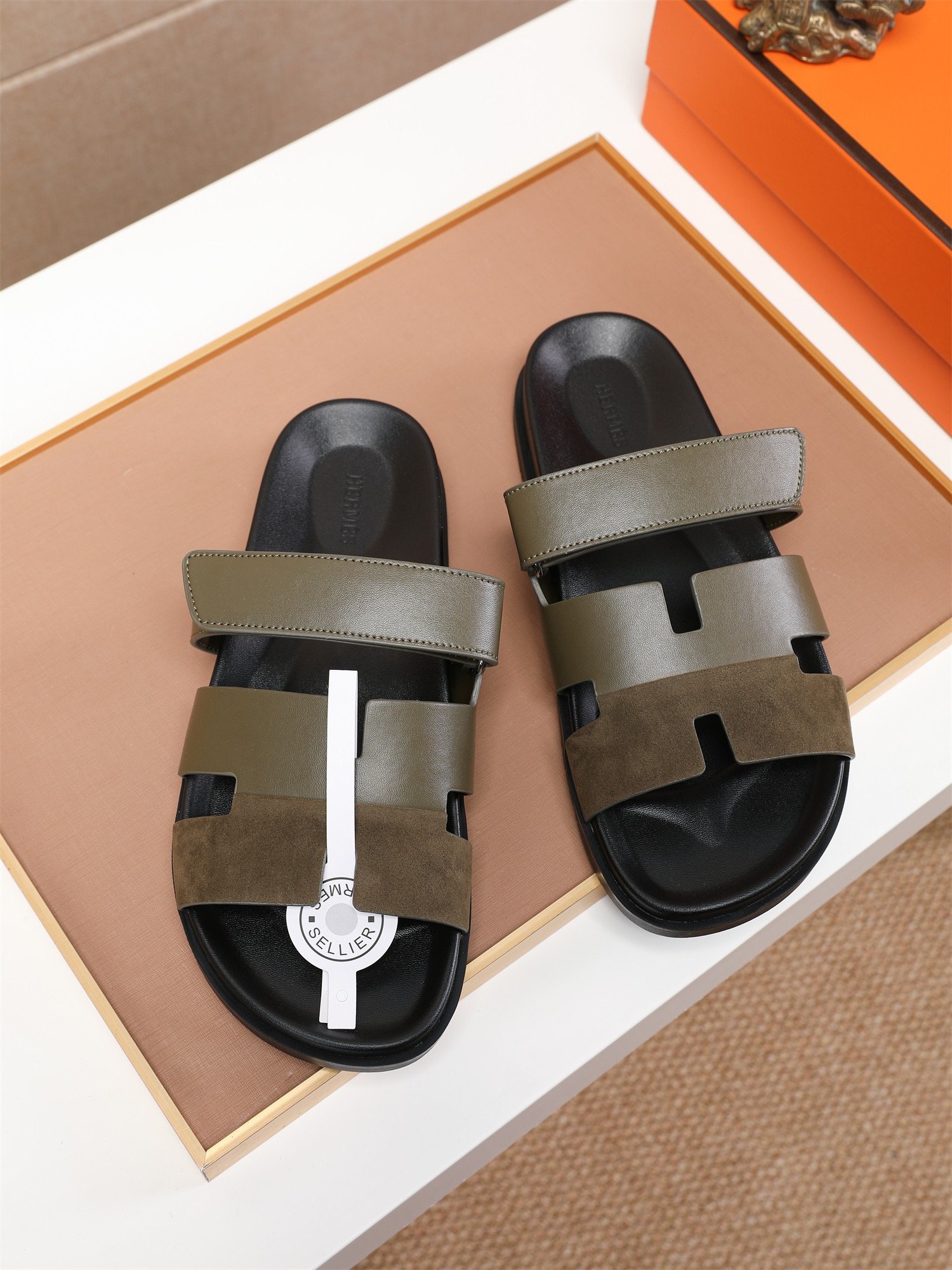hermès chypre sandal bruin