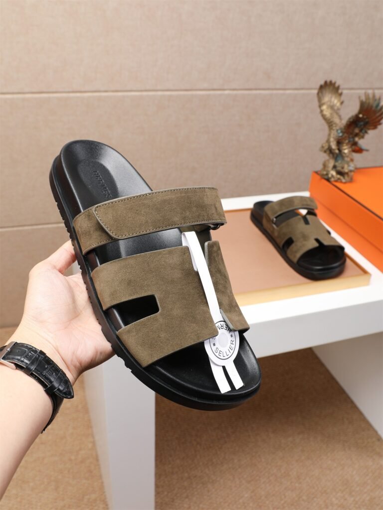 hermès chypre sandal bruin