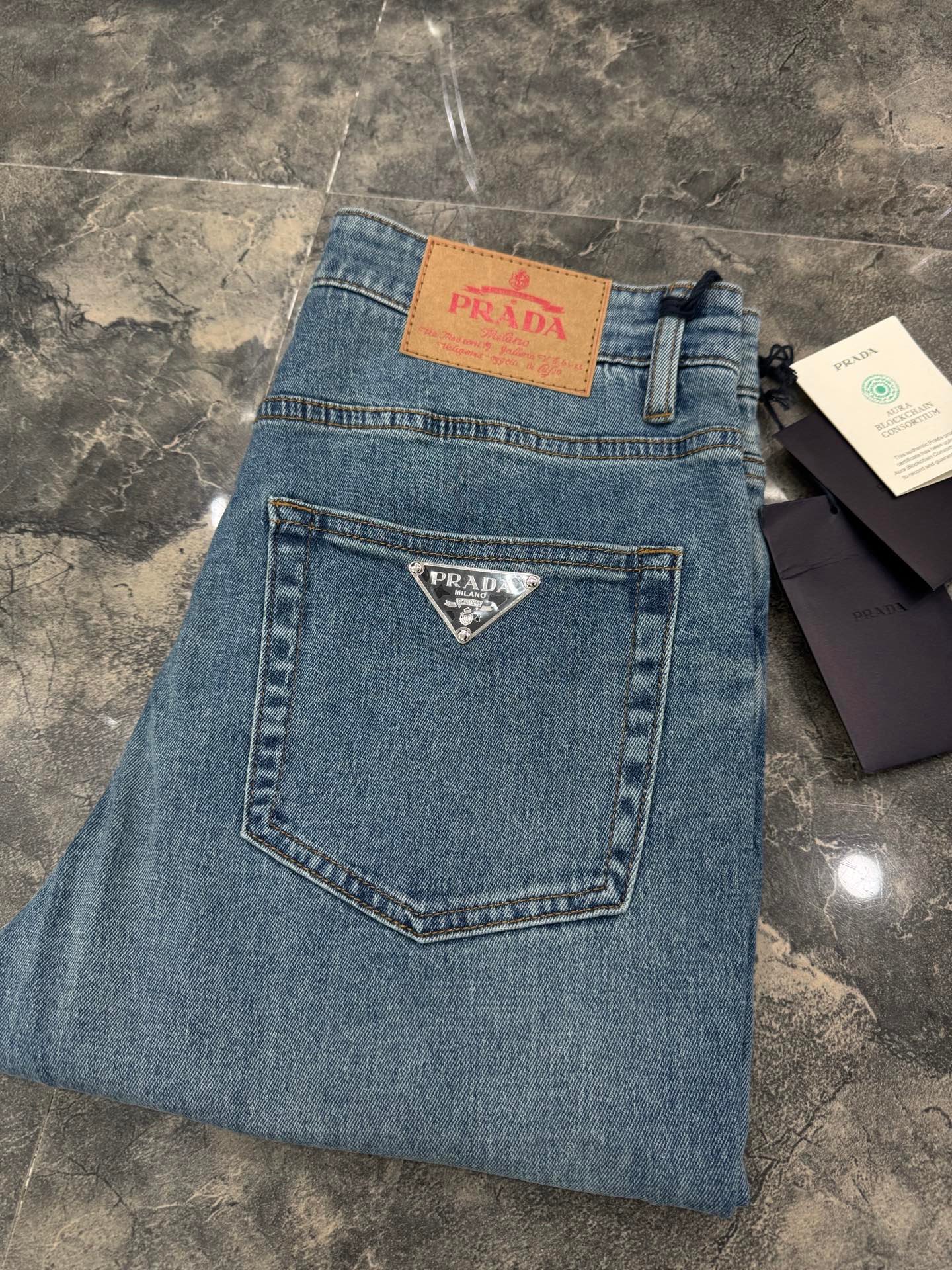 prada spijkerbroek