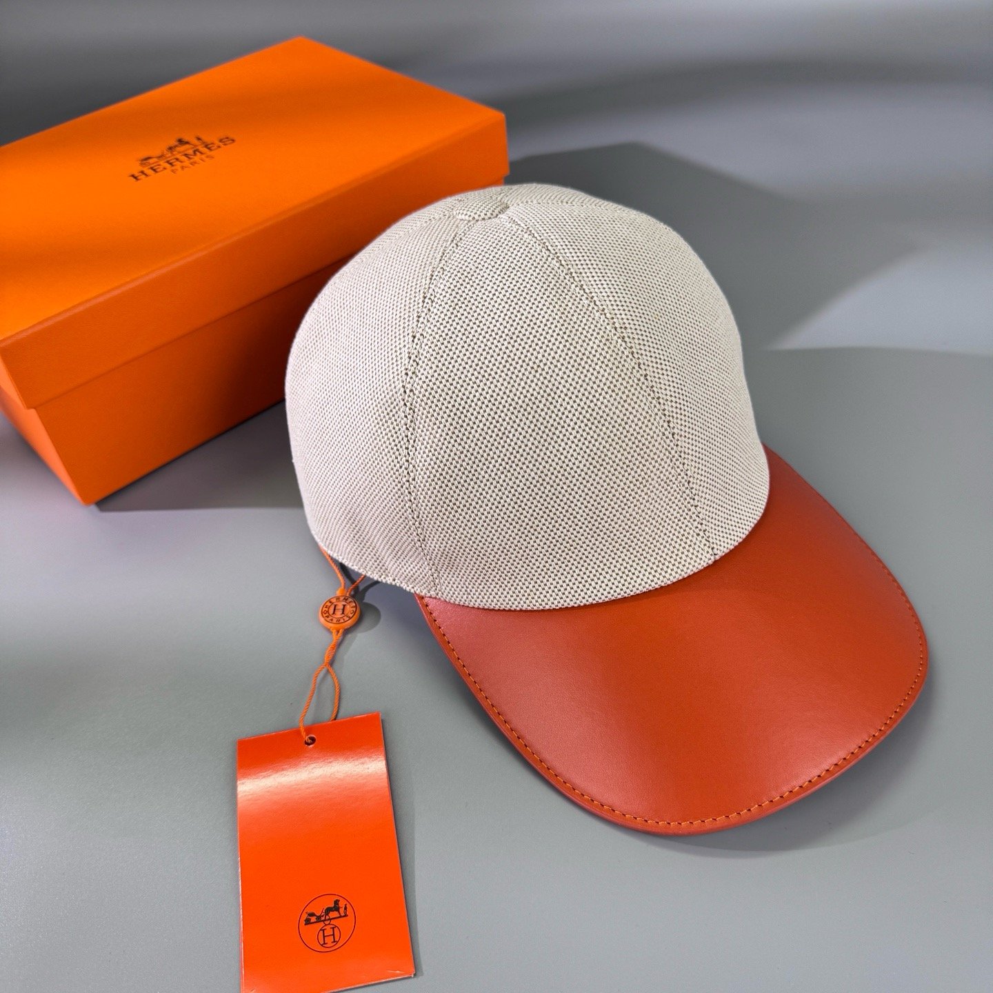 burberry baseball pet