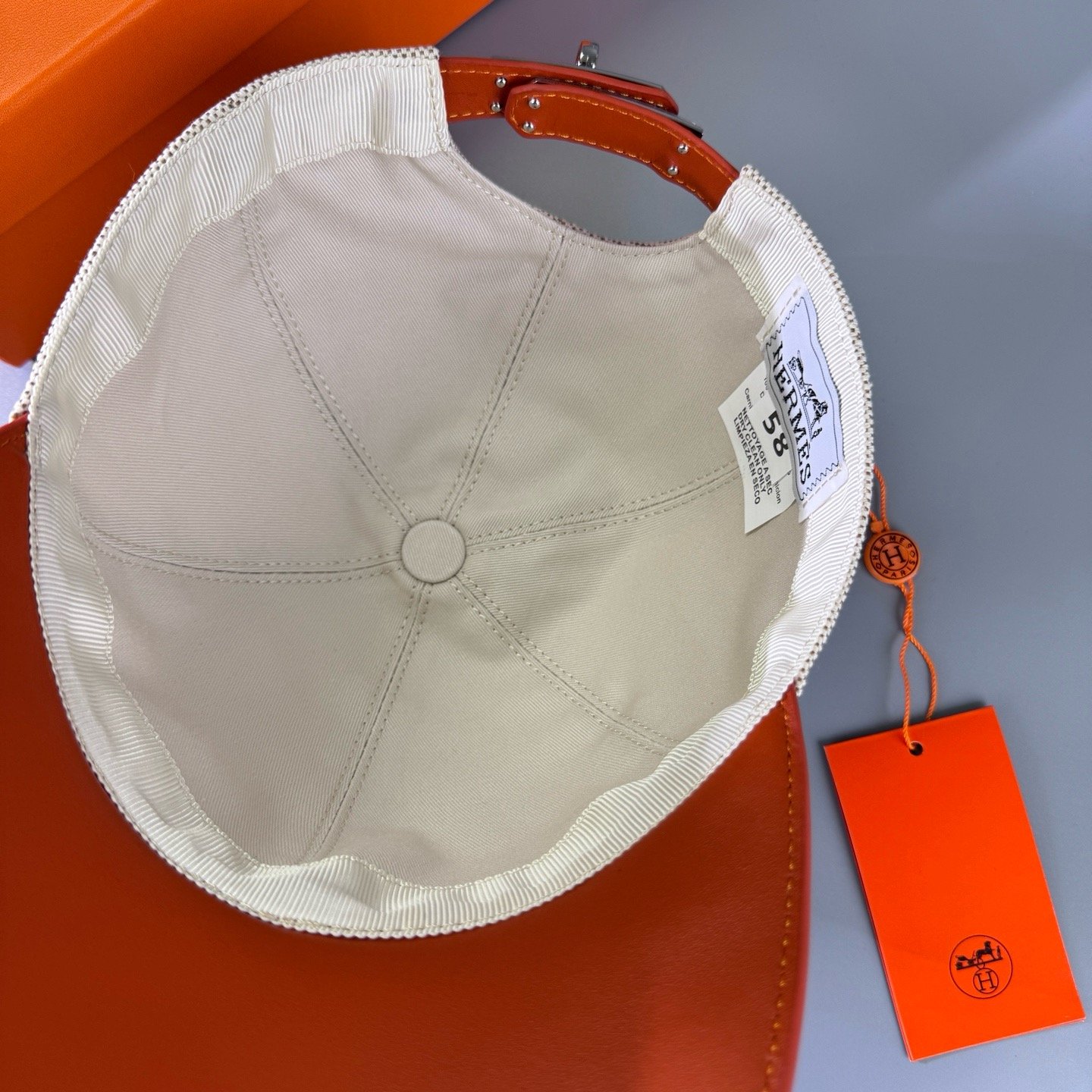 burberry baseball pet