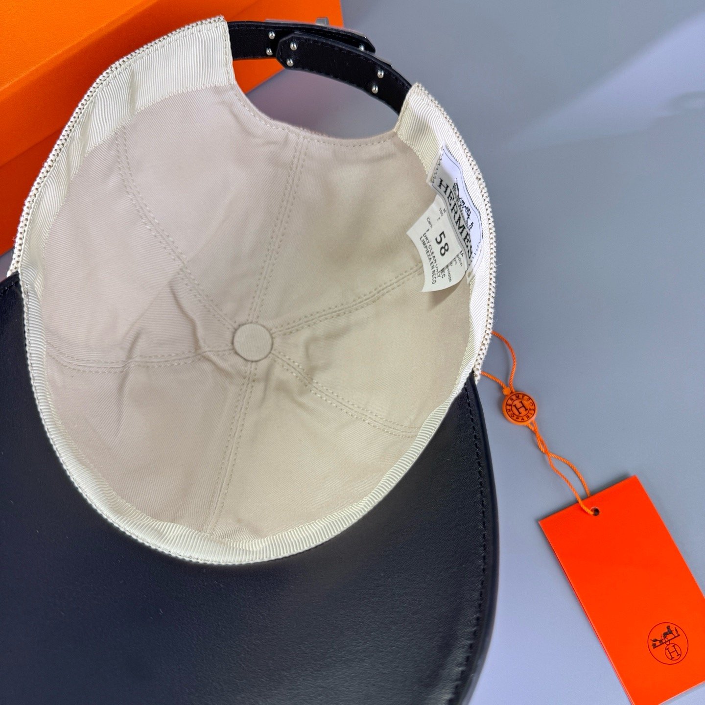 burberry baseball pet