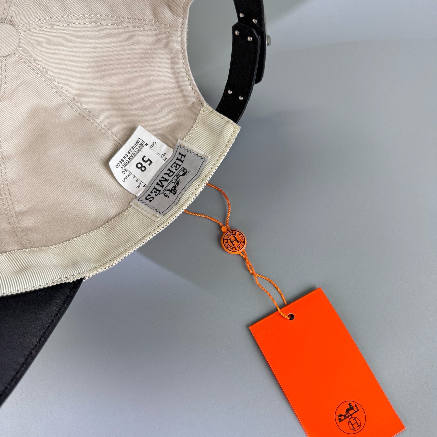 burberry baseball pet