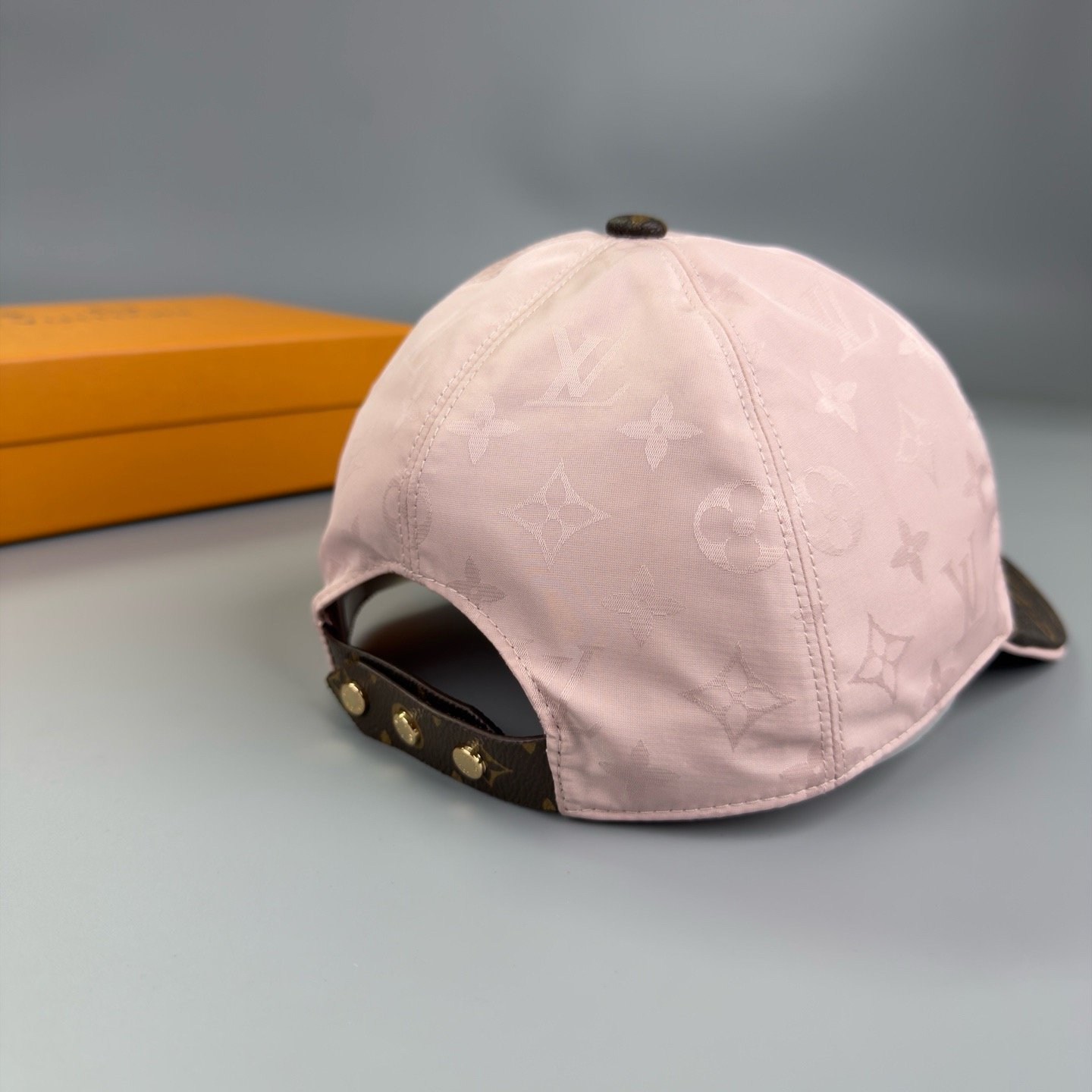 loro piana baseball pet zwart (copy)