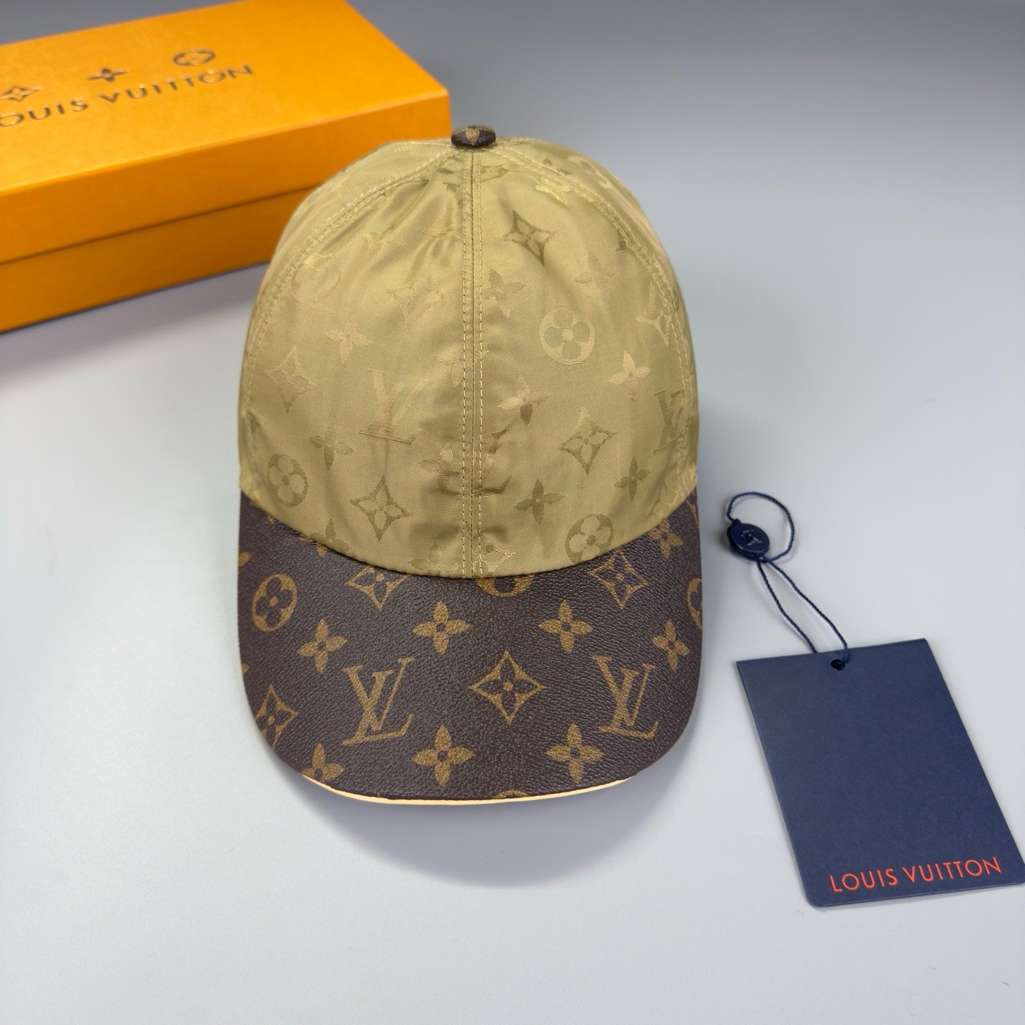 loro piana baseball pet zwart (copy)