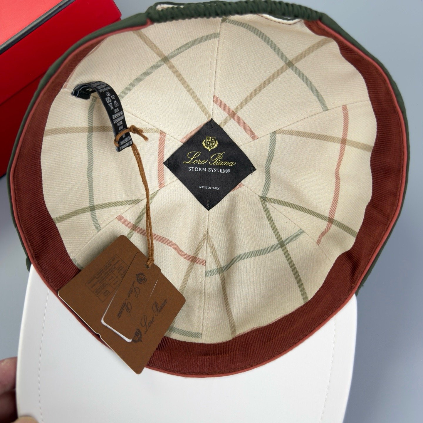 prada baseball pet blue (copy)