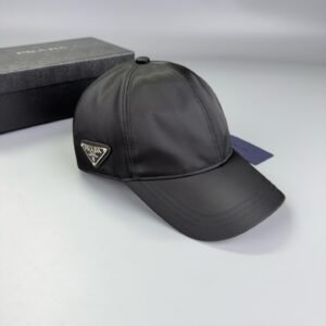 prada baseball pet zwart