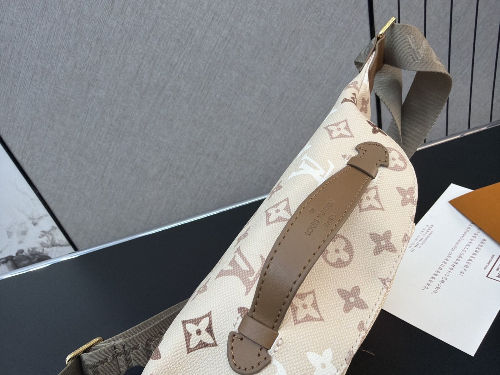 louis vuitton tas wit monogram