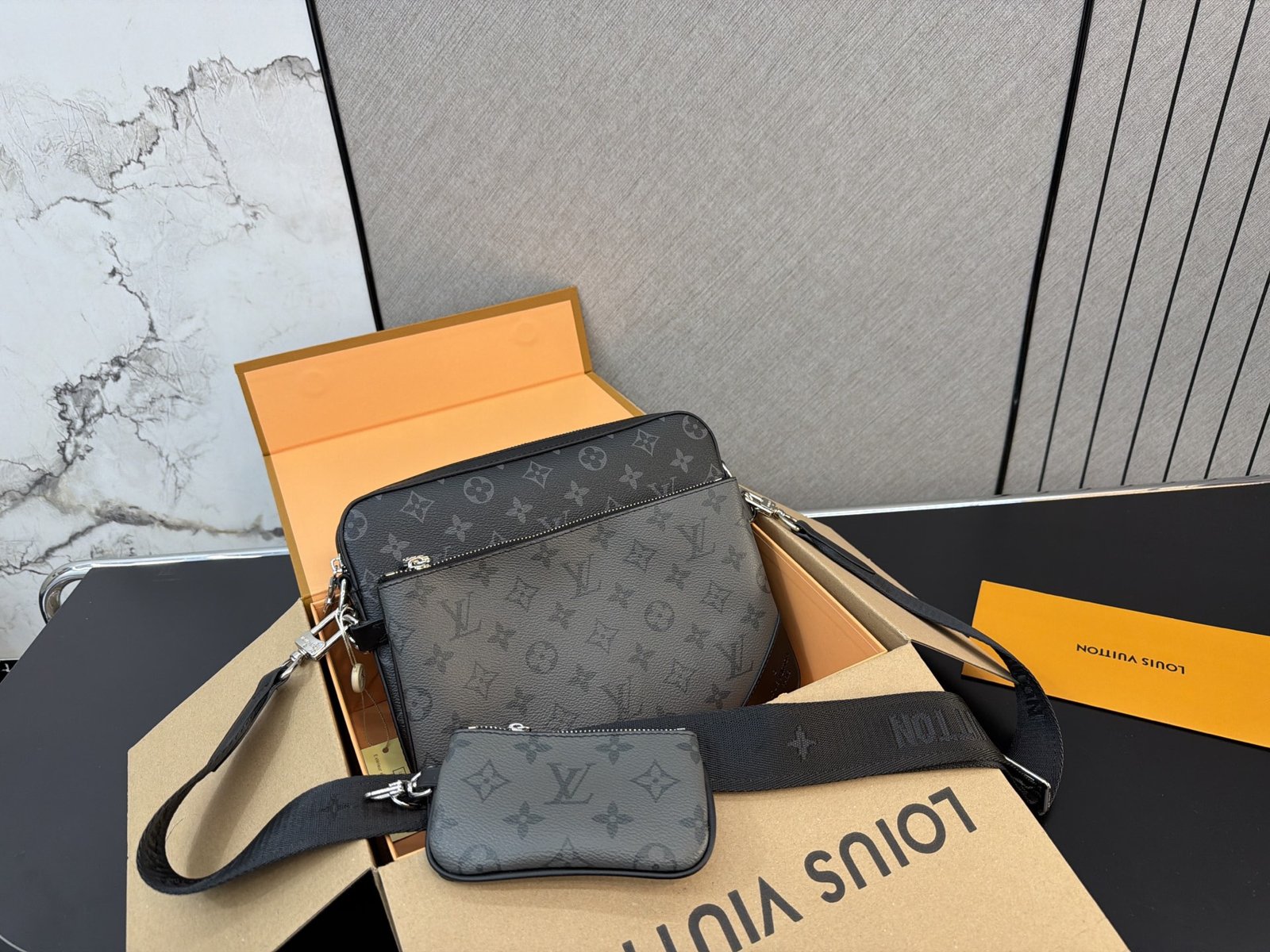louis vuitton tas wit monogram