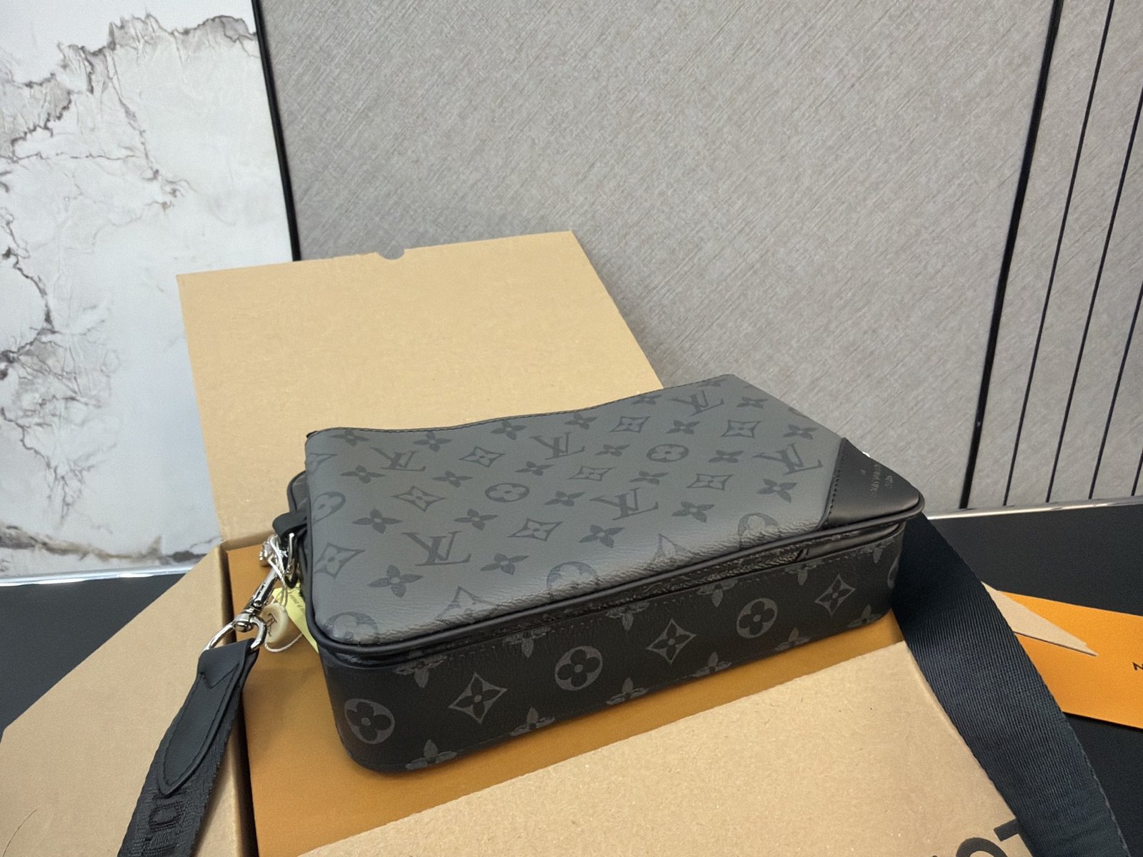 louis vuitton tas wit monogram