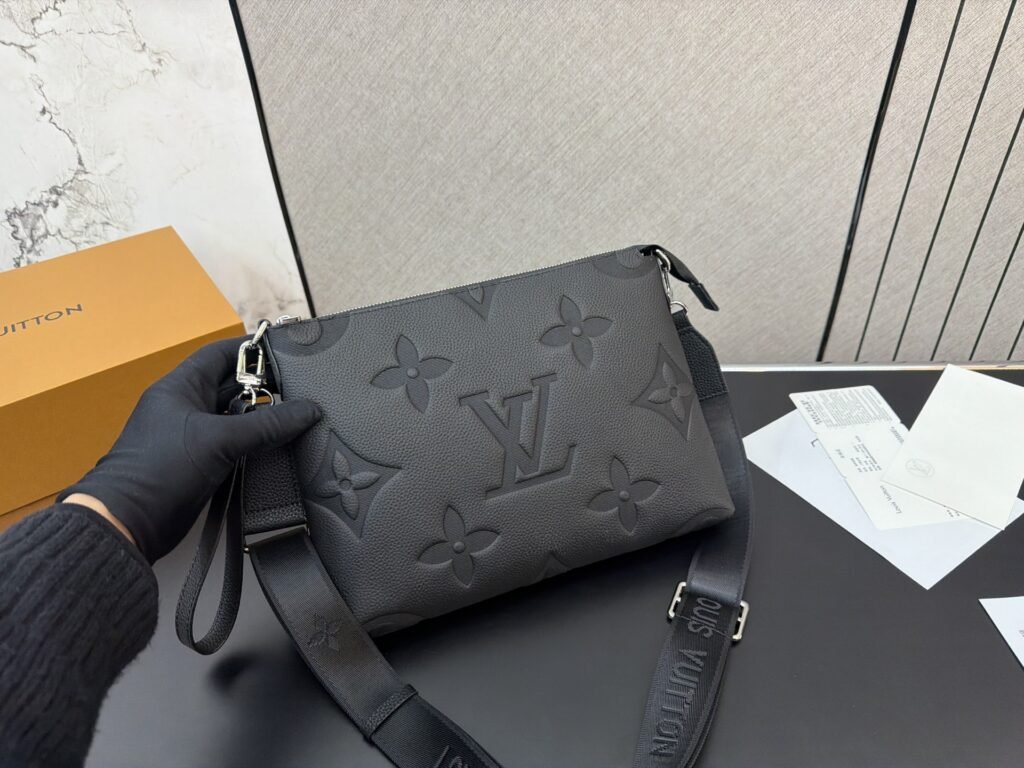 louis vuitton tas wit monogram