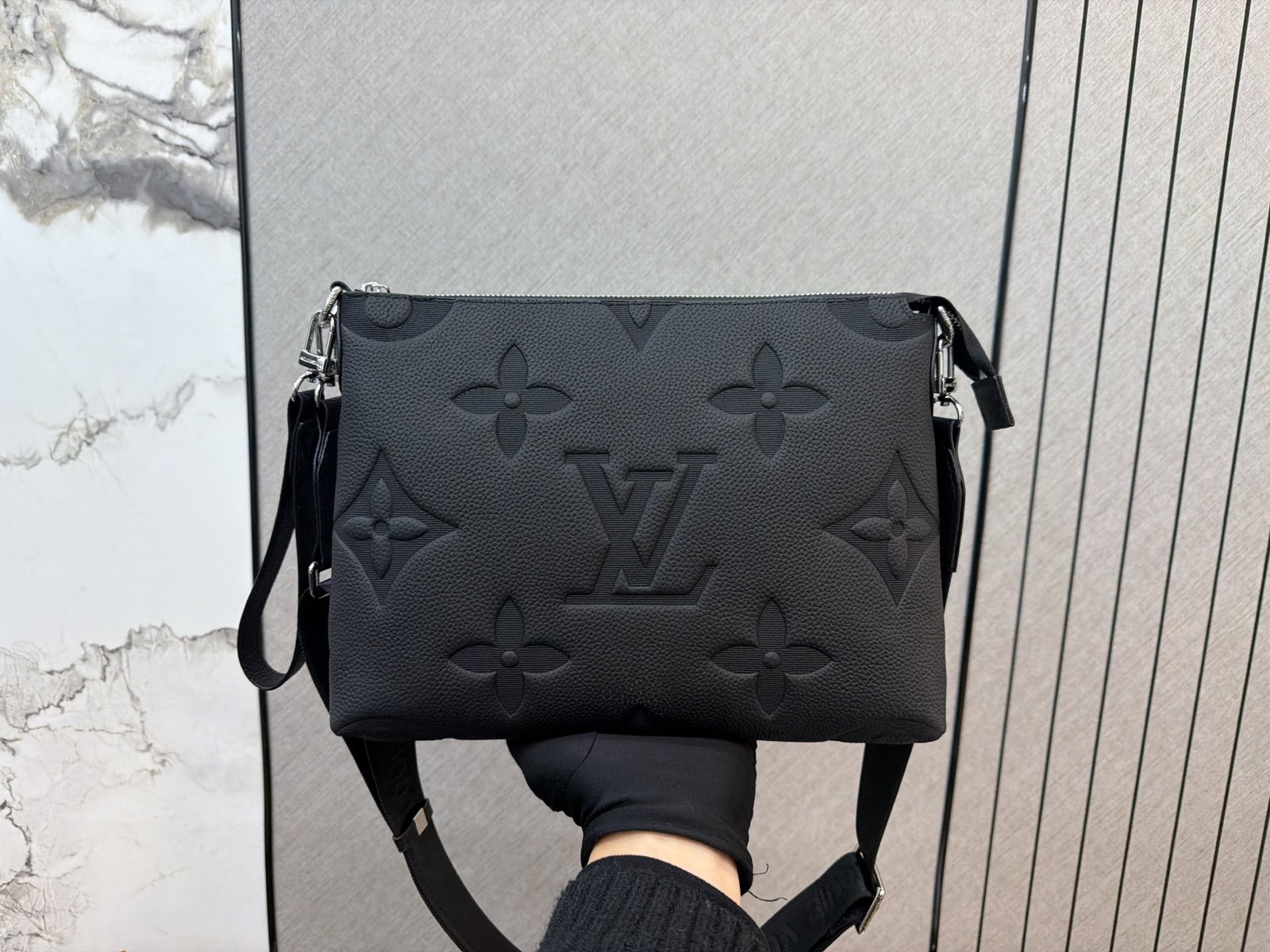 louis vuitton tas wit monogram