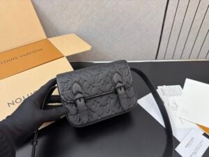 Louis vuitton monogram heuptas